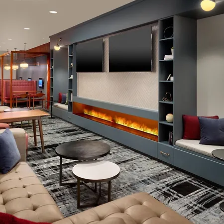 Courtyard By Marriott Washington, D.C./Foggy Bottom Hotel